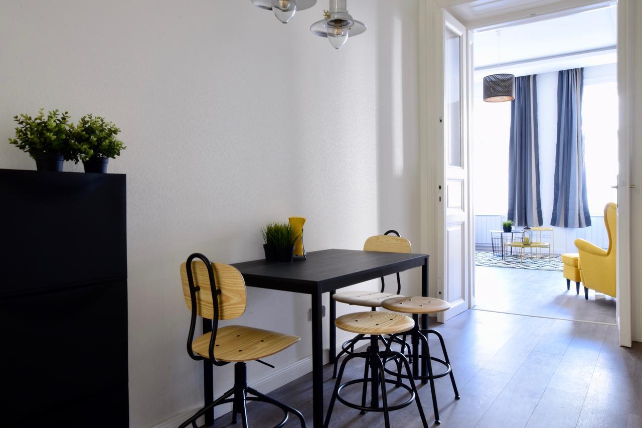 Standard Apartment By Hi5 - Dessewffy 39 ブダペスト エクステリア 写真